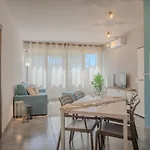 Casa Di Caccia Aparthotel