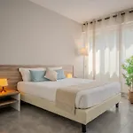 Casa Di Caccia Aparthotel