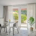 Casa Di Caccia Aparthotel