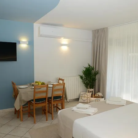Casa Di Caccia Hotel apartamentowy