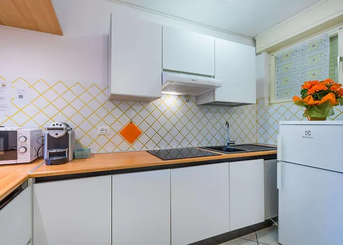 Casa Di Caccia Aparthotel