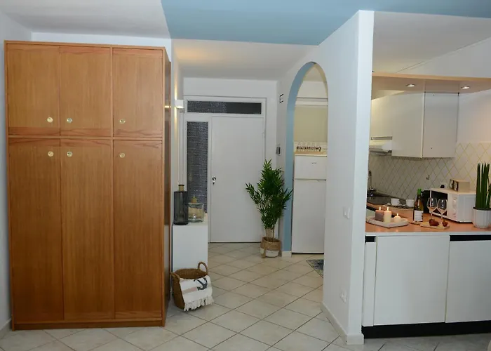 アパートホテル Casa Di Caccia 3*