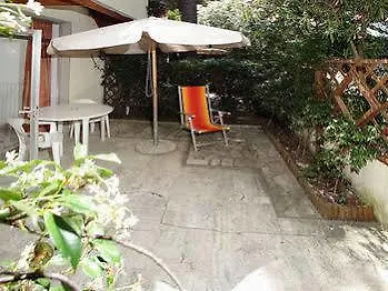 Casa Di Caccia Aparthotel Marina Di Bibbona