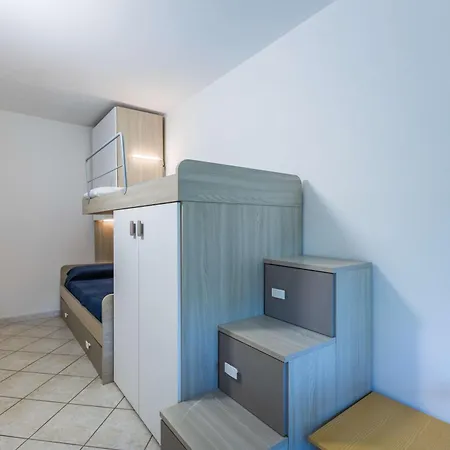 Casa Di Caccia 2*